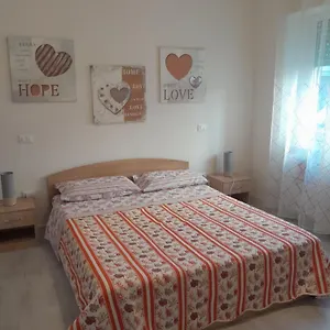 casa-di-luca-piombino.it-tuscanyhotel.com/